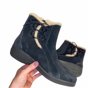 Clark’s Angie Madi Water Resistant Boots New!